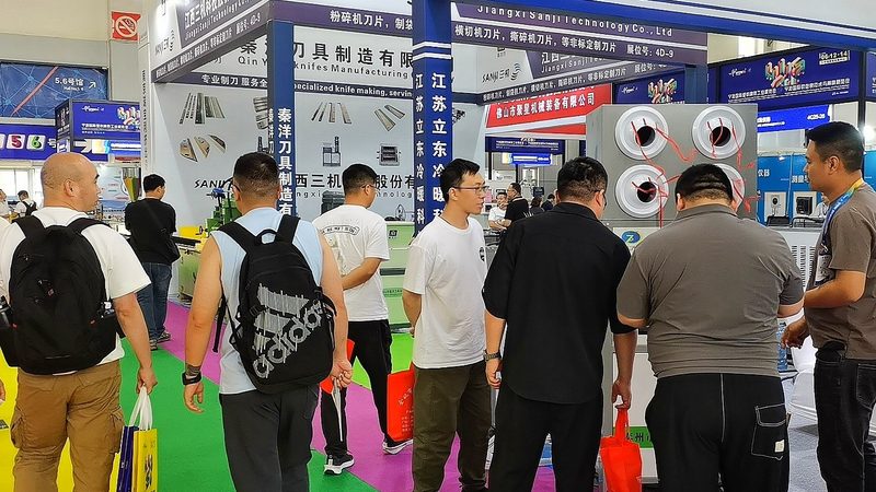 企业展台设计搭建：揭秘背后的专业逻辑